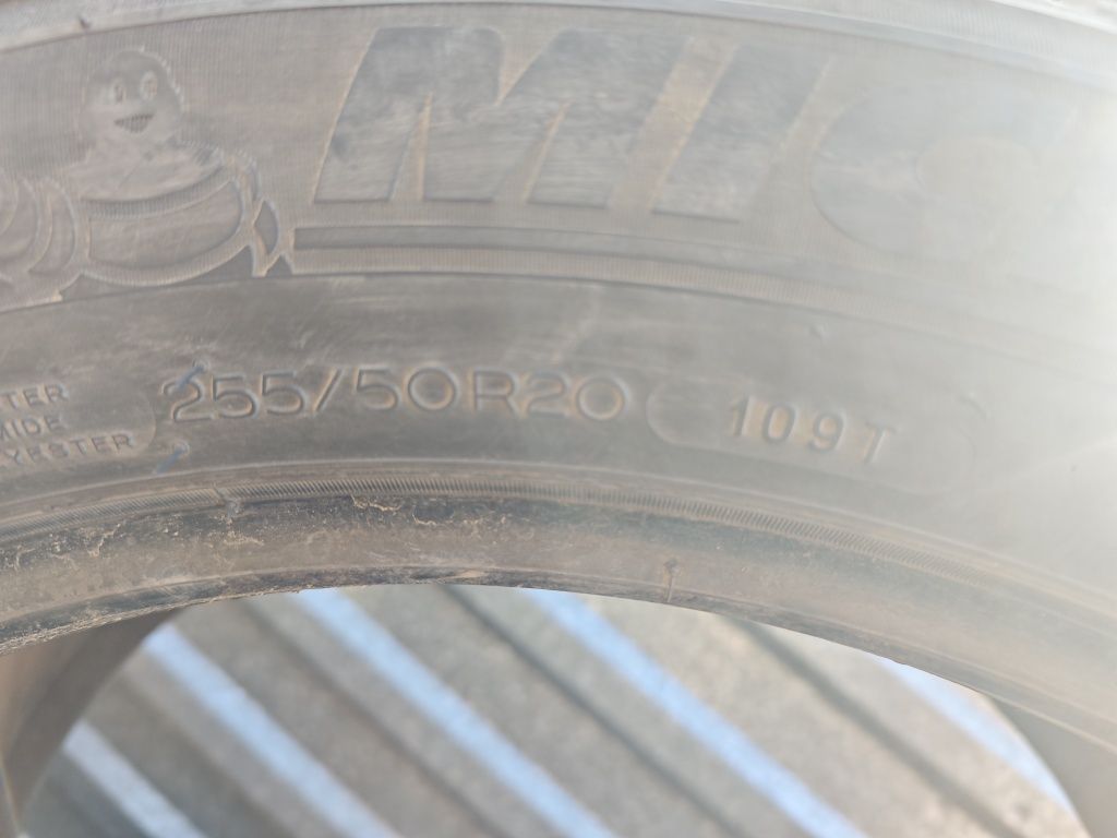 Michelin зимняя 255/55/20