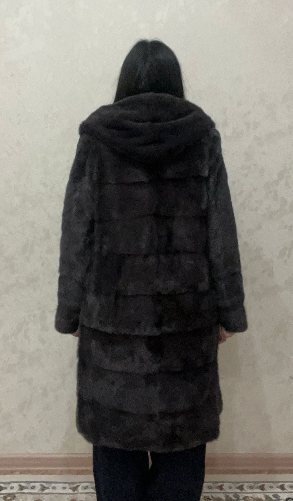 Срочно продам натуральную норковую шубу!