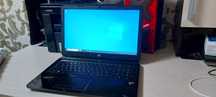 Ноутбук HP  800GB HHD AMD8