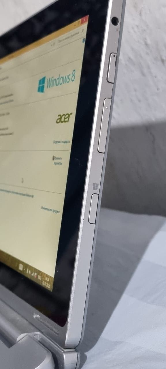 Ноутбук трансформер-планшет Acer