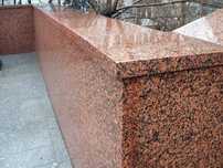 Накрывки из гранита с фаской