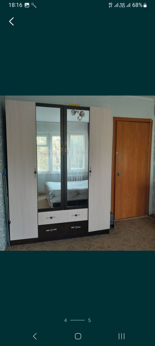 Продам спальный гарнитур