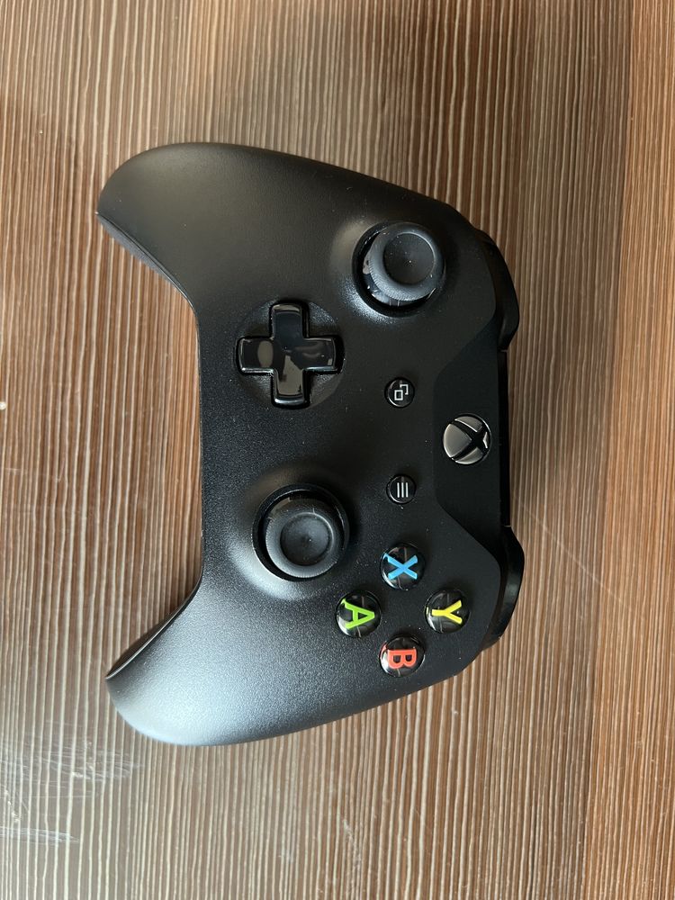 Xbox one X в идеальном состоянии
