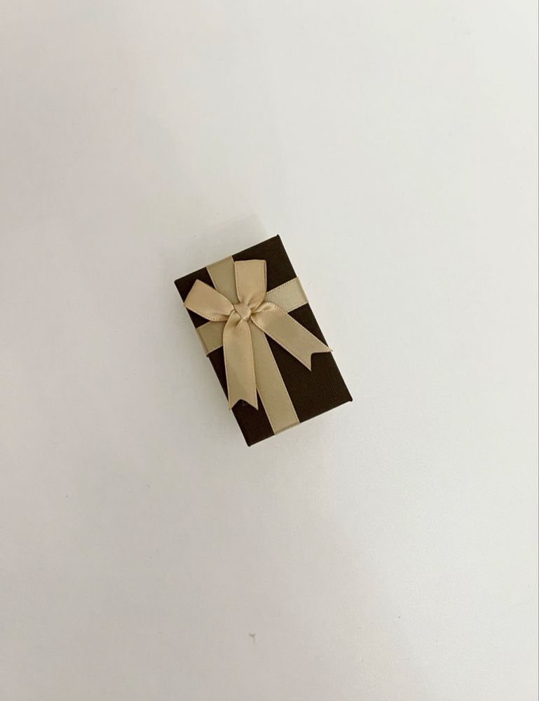 футляры для ювелирных украшений