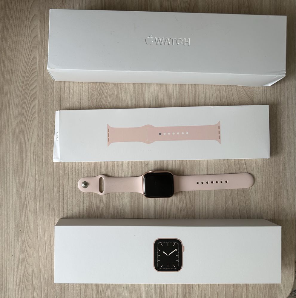 Apple watch series 5