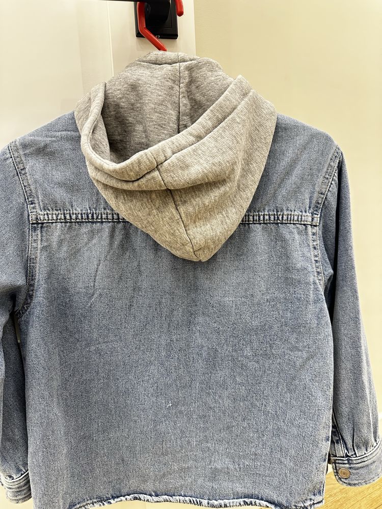 Джинсовка от Zara