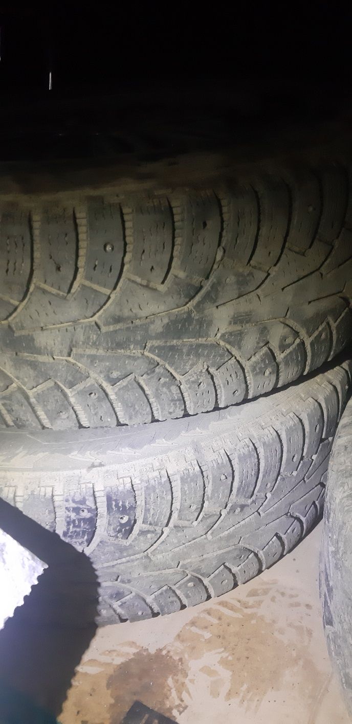 225/60.R18. 5/14.3