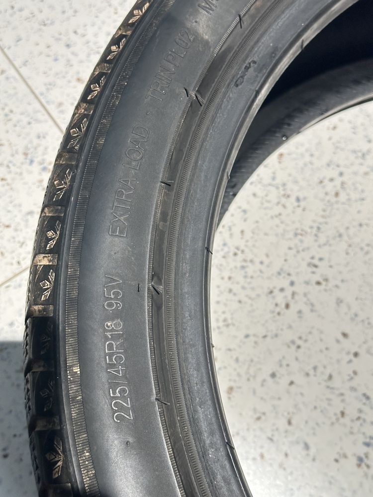 225/45 R18 Одна шина
