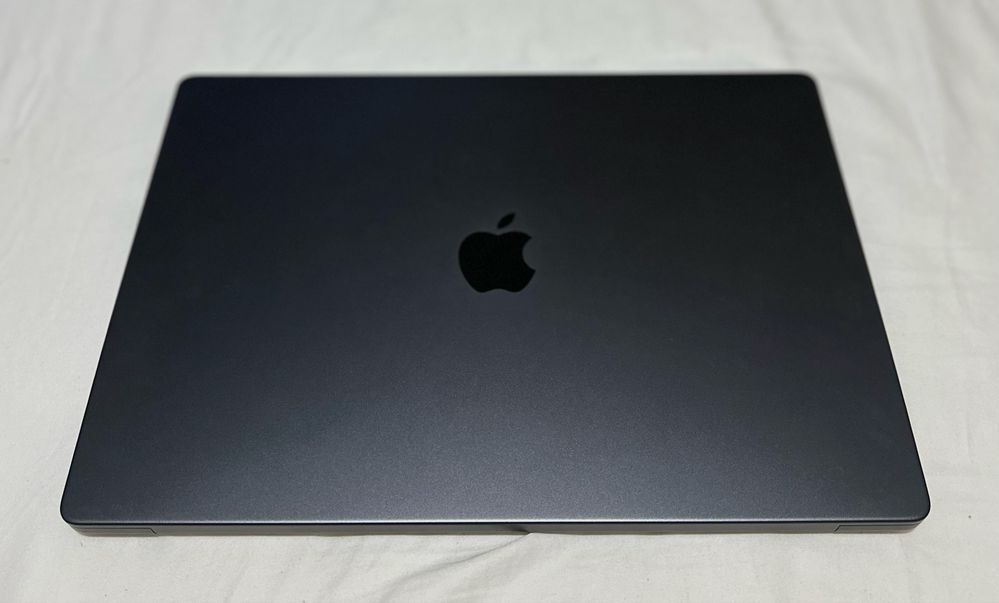 Macbook 16 m3 pro
