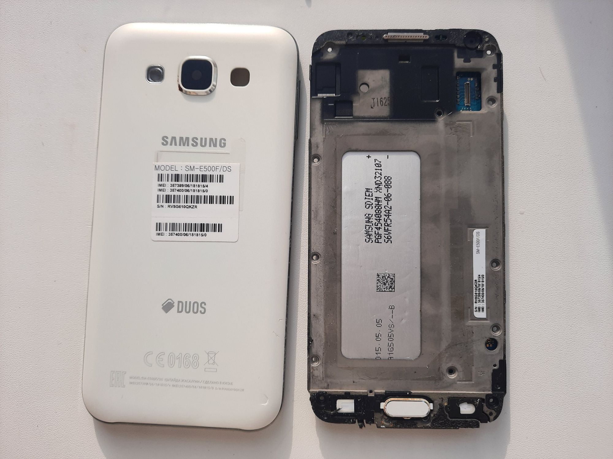 Запчасти от Samsung E5 и s4