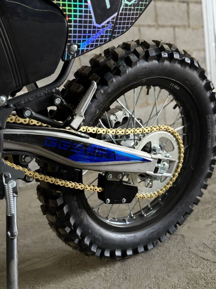 Оригинал BESUDA 250cc | Двигатель ZONGSHEN