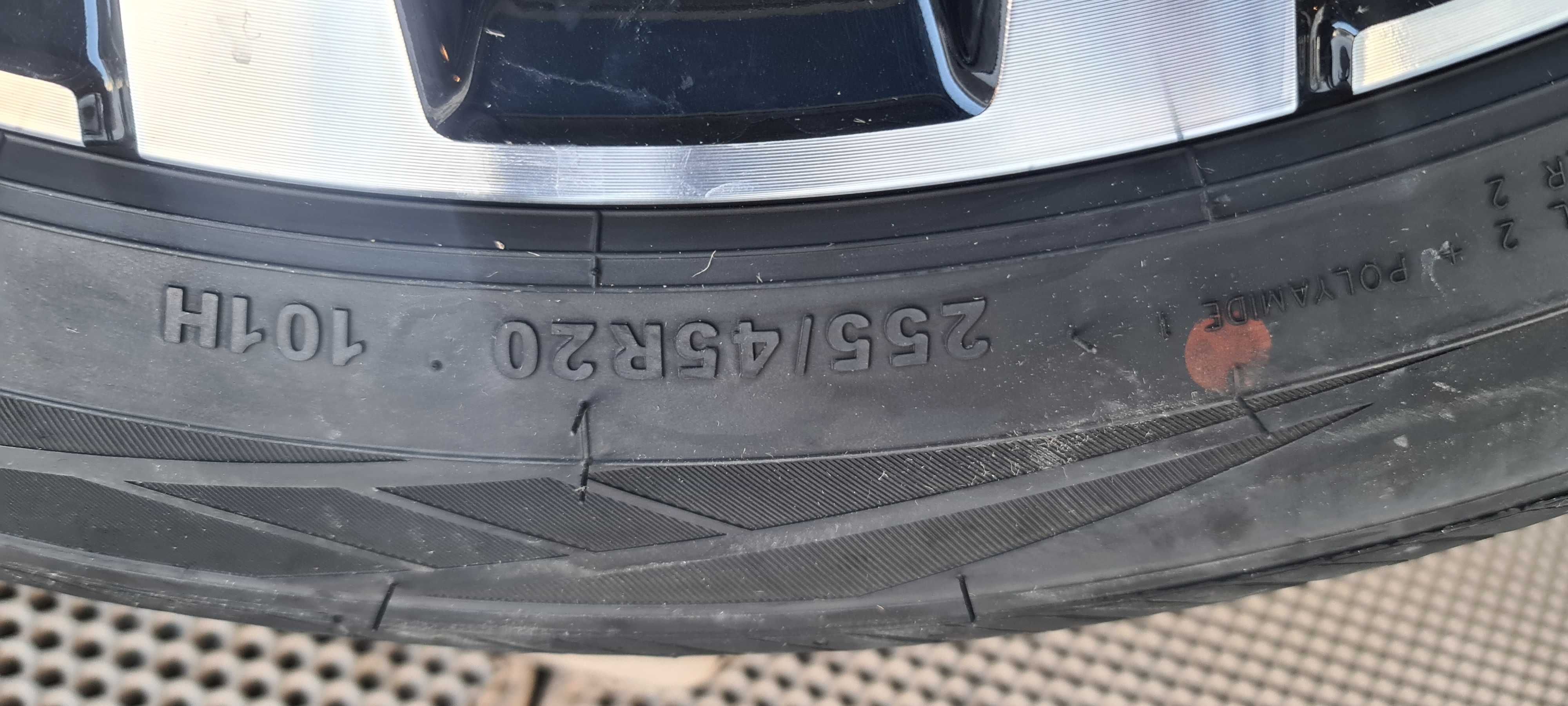 Диски с резиной и датчиками 255/45R20 на JETOUR X70 PLUS (оригинал).