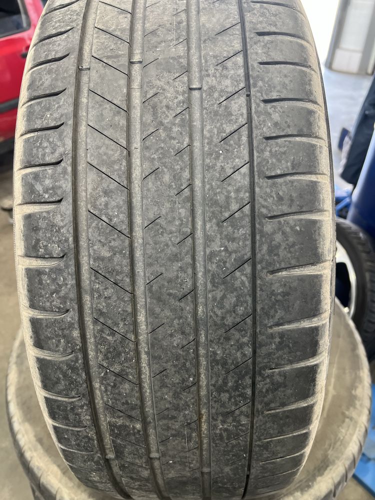 Продам шины 255/55R19 Michline