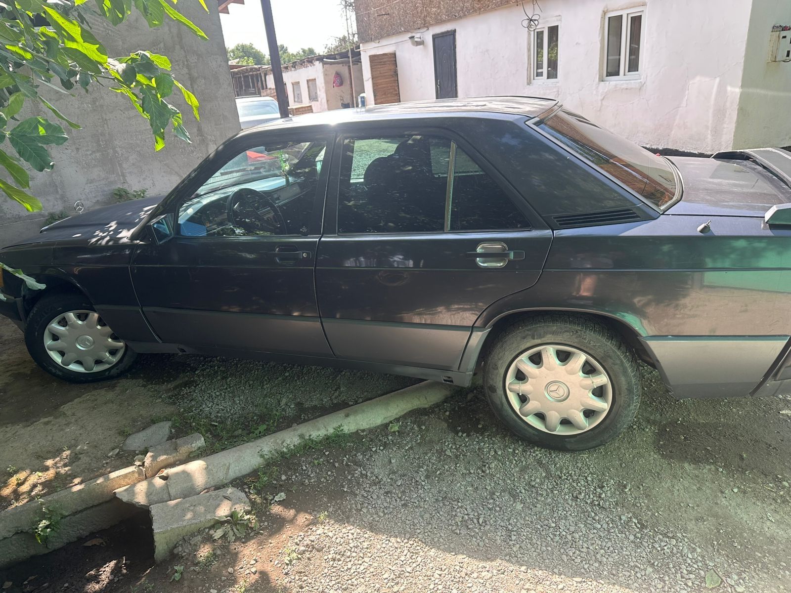 Продаю машину !!