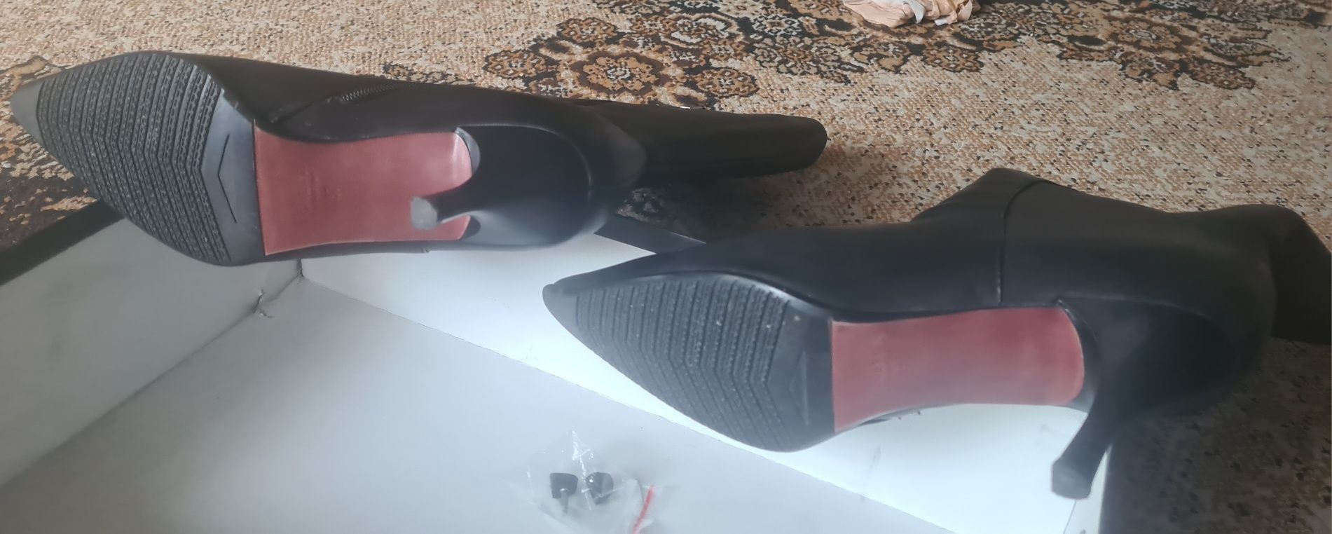 Продам демисезонные сапожки