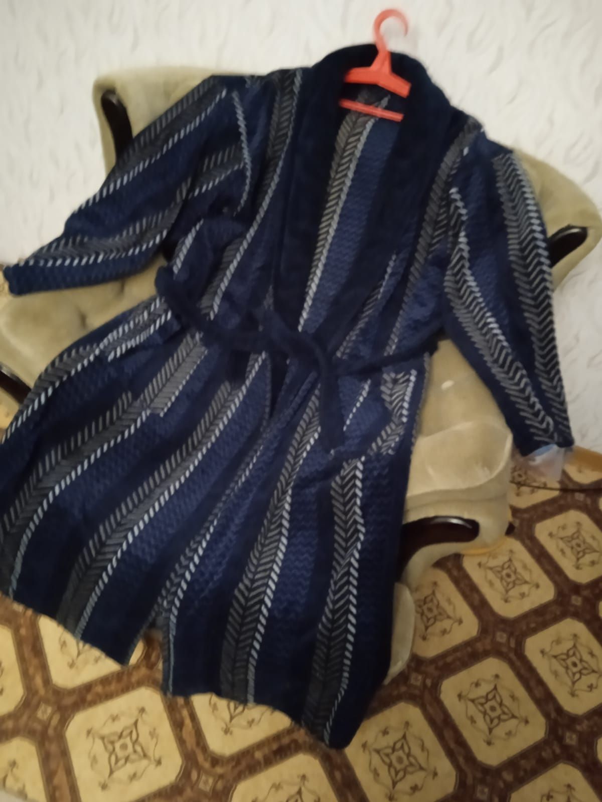 Продам халат мужской