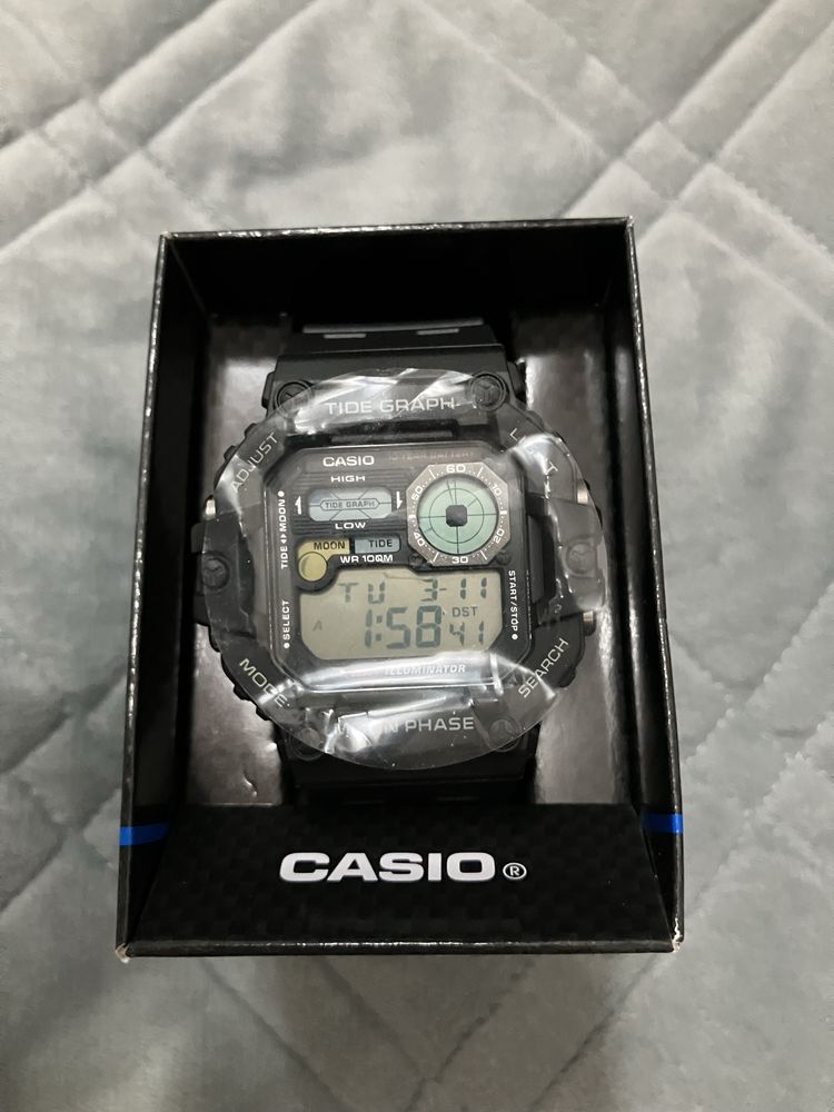 Мужские часы Casio WS-1700H-1AVEF