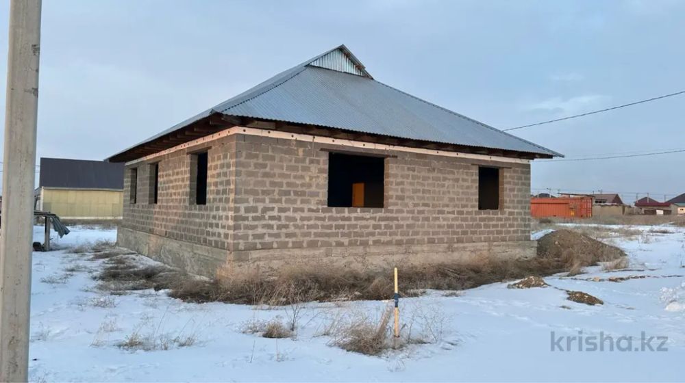 Продам дом черновой Ынтымак