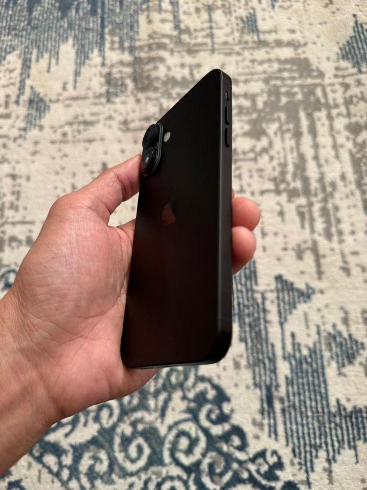 Xr to Iphone 16.