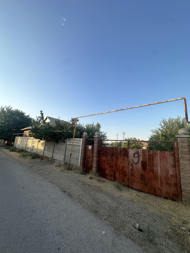 Продам дом с участком 20 соток