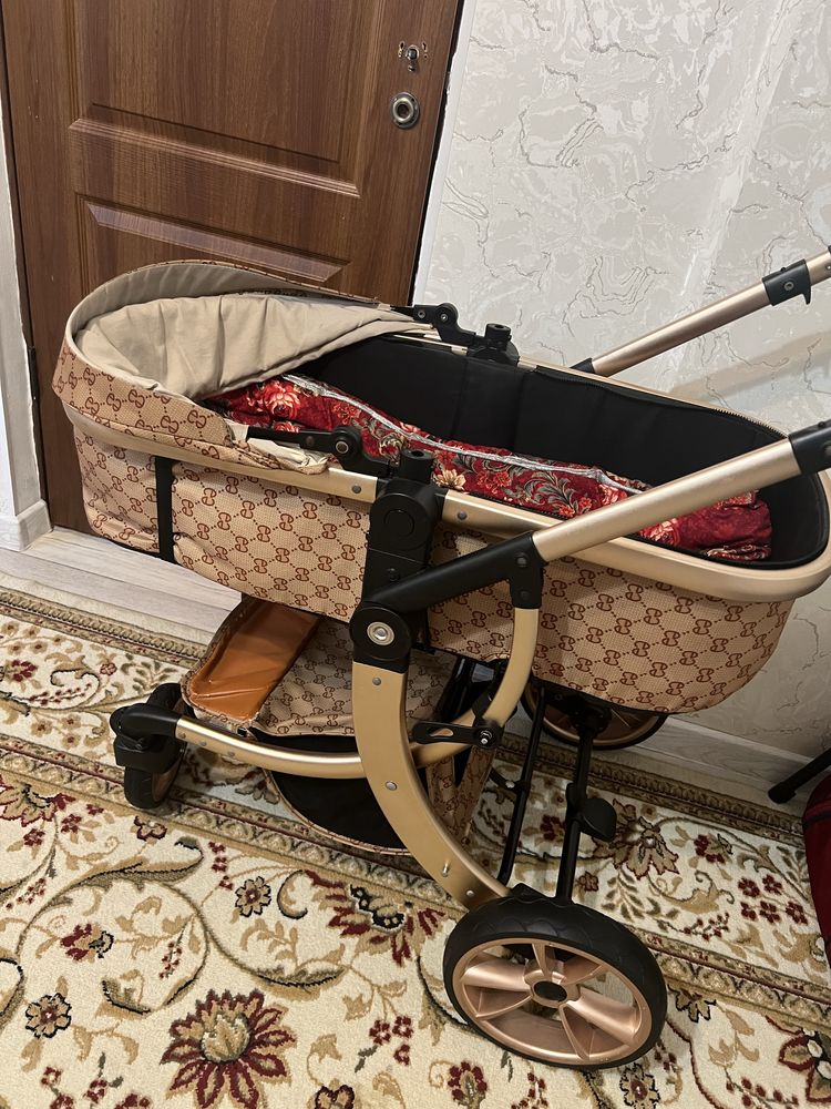Коляска детская бу
