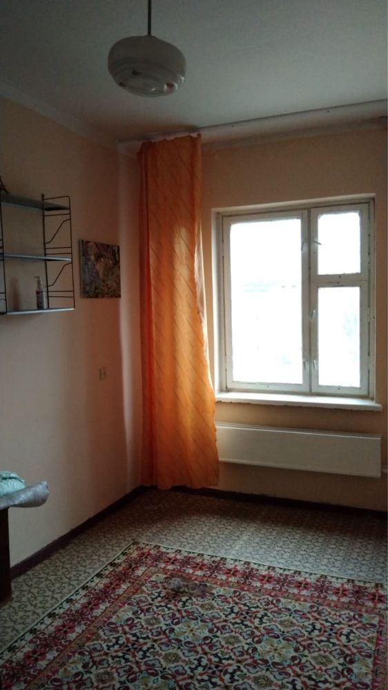 Продаётся 4 комнатная квартира в г.Тараз