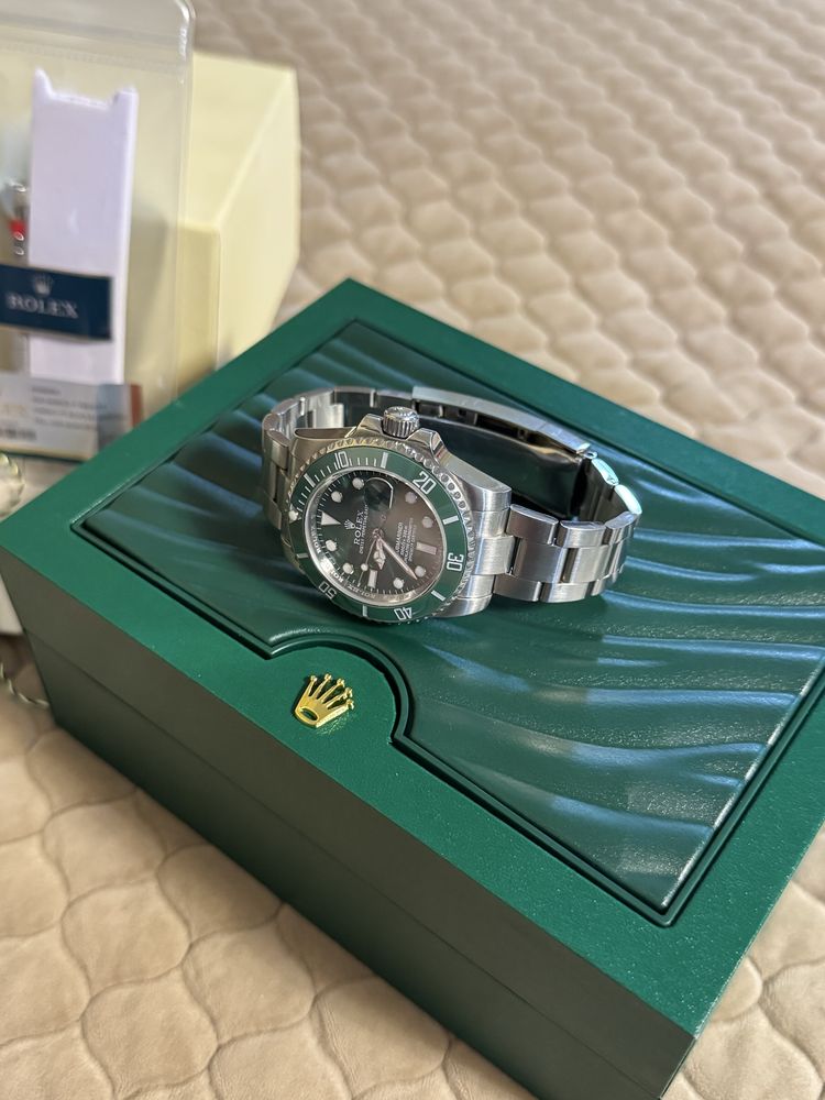 Продам часы Rolex Submariner Hulk