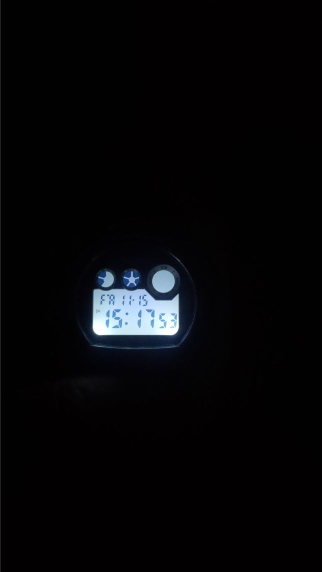 Часы Casio W-735H. Оригинал. Новые. Не ношенные.