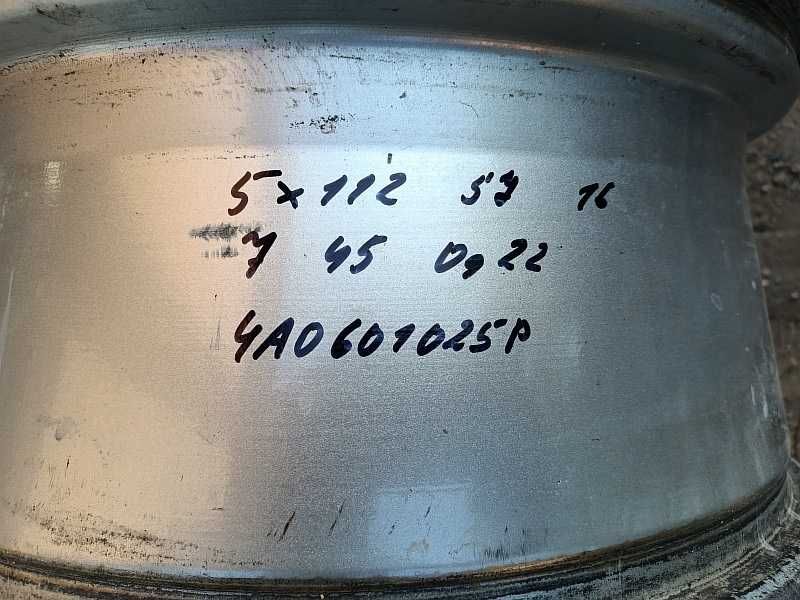 Продам оригинальные легкосплавные диски на автомашину Ауди