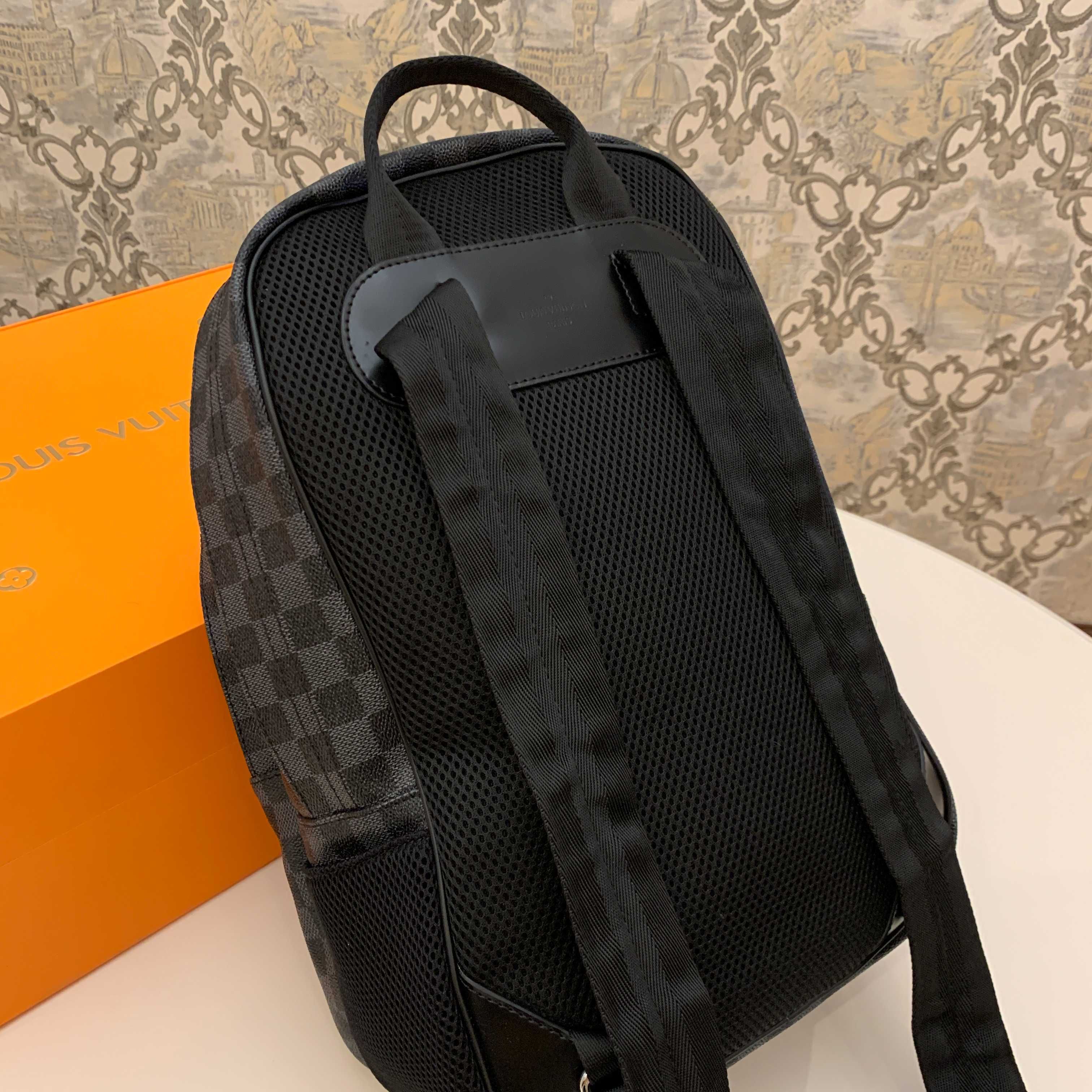 рюкзак Louis Vuitton