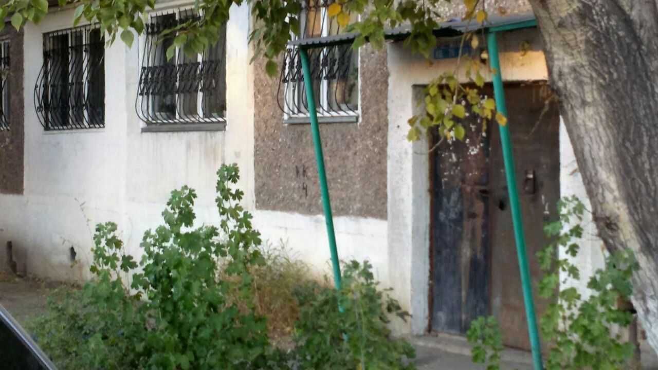 Сдаю недорого 4комн. кв.-студию , хорошая инфраструктура, расположение
