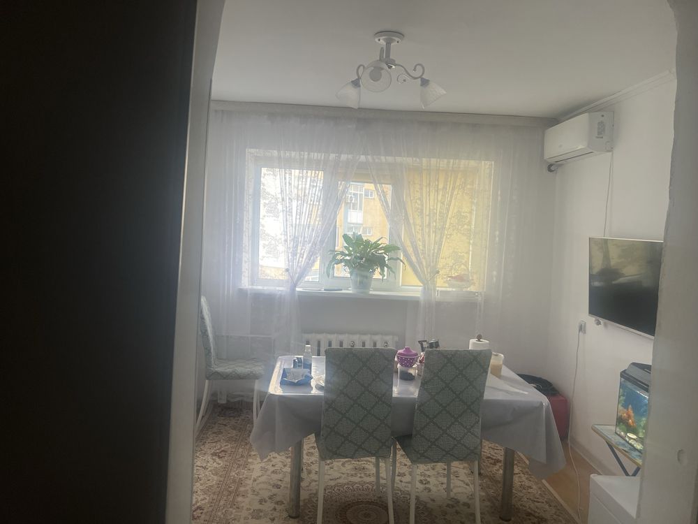 Срочно продается квартира центре города.