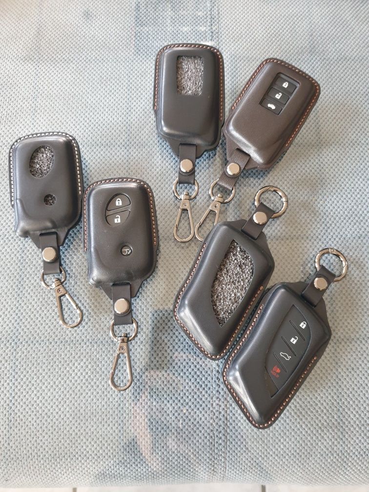 Чехол для ключа Toyota.