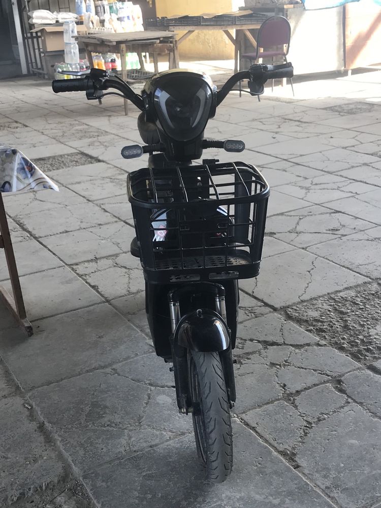 Продам скутор   Ска 8