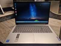 Ноутбук Lenovo в коробке для работы