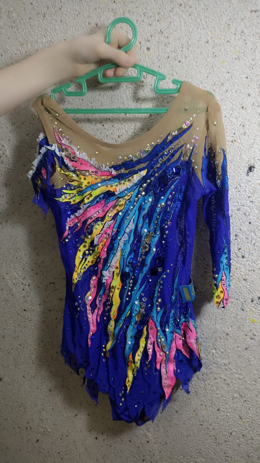 Продам гимнастический купальник