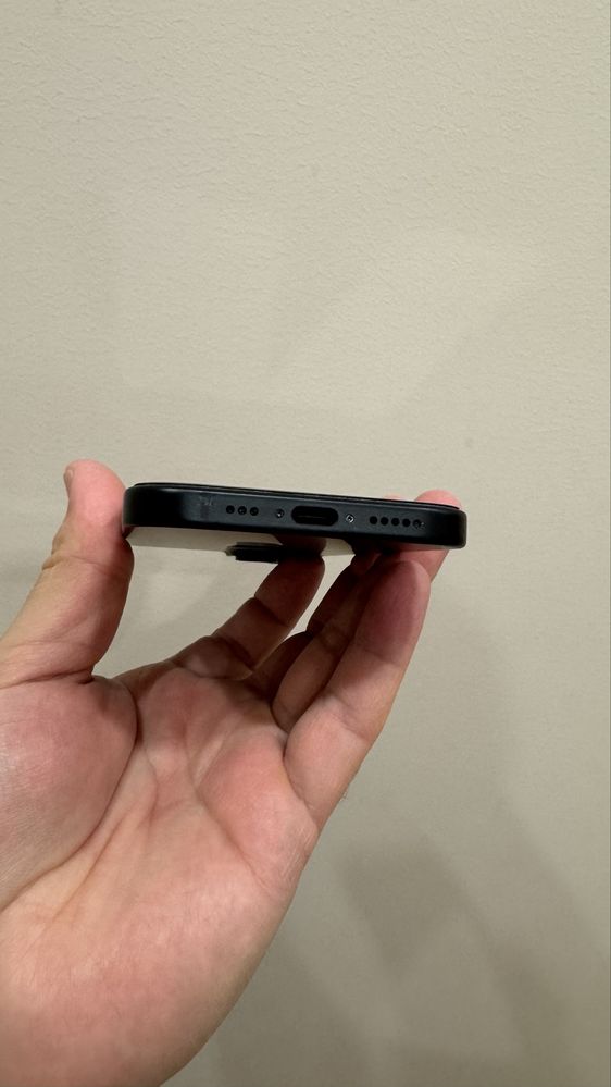 Iphone 15 черный ,Новый