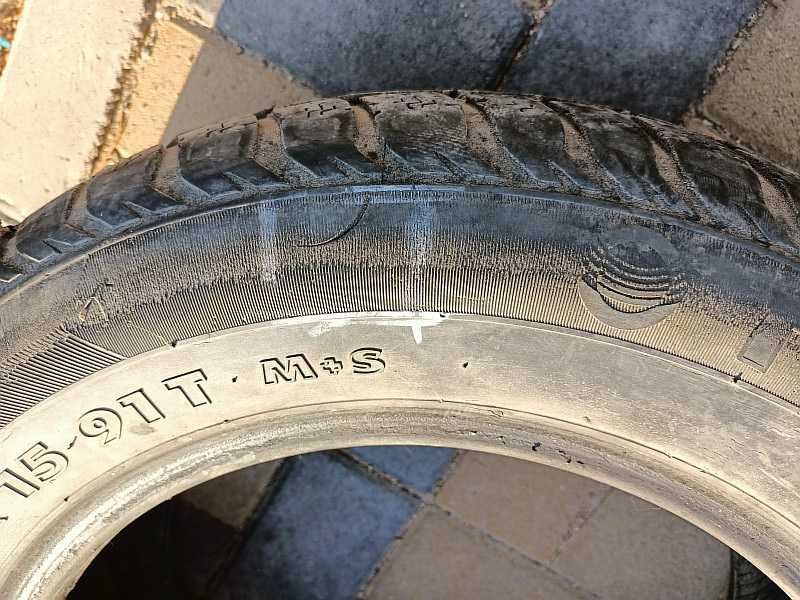 ОДНА шина 195/65 R15 - "Nokian Hakkapeliitta NRW", всесезонная.