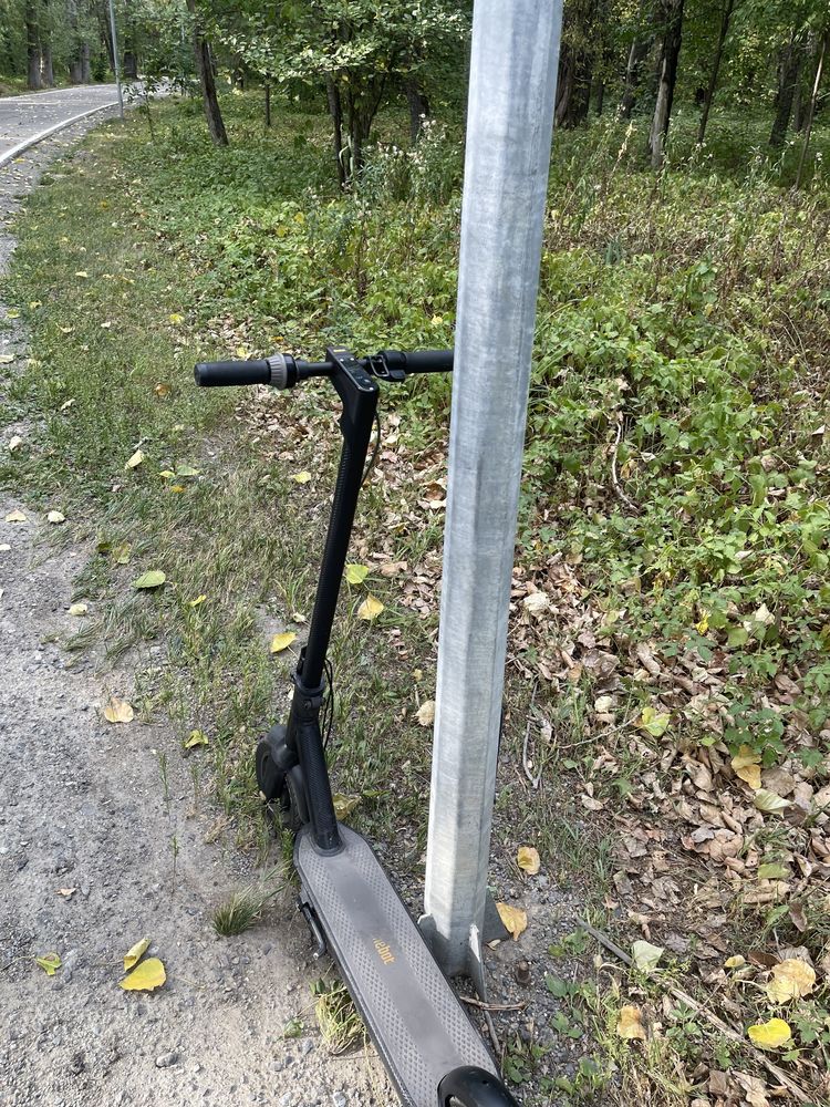 Продам Ninebot max G30