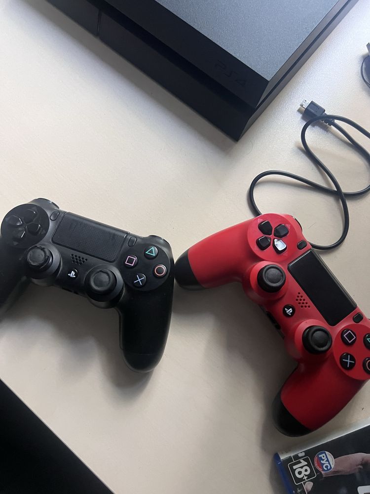 Продам PS4 пс4 игры 4 диски