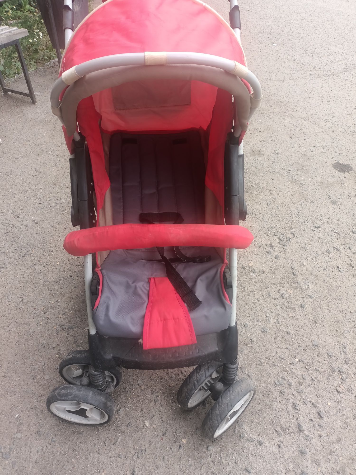 Продам коляску демисезонная