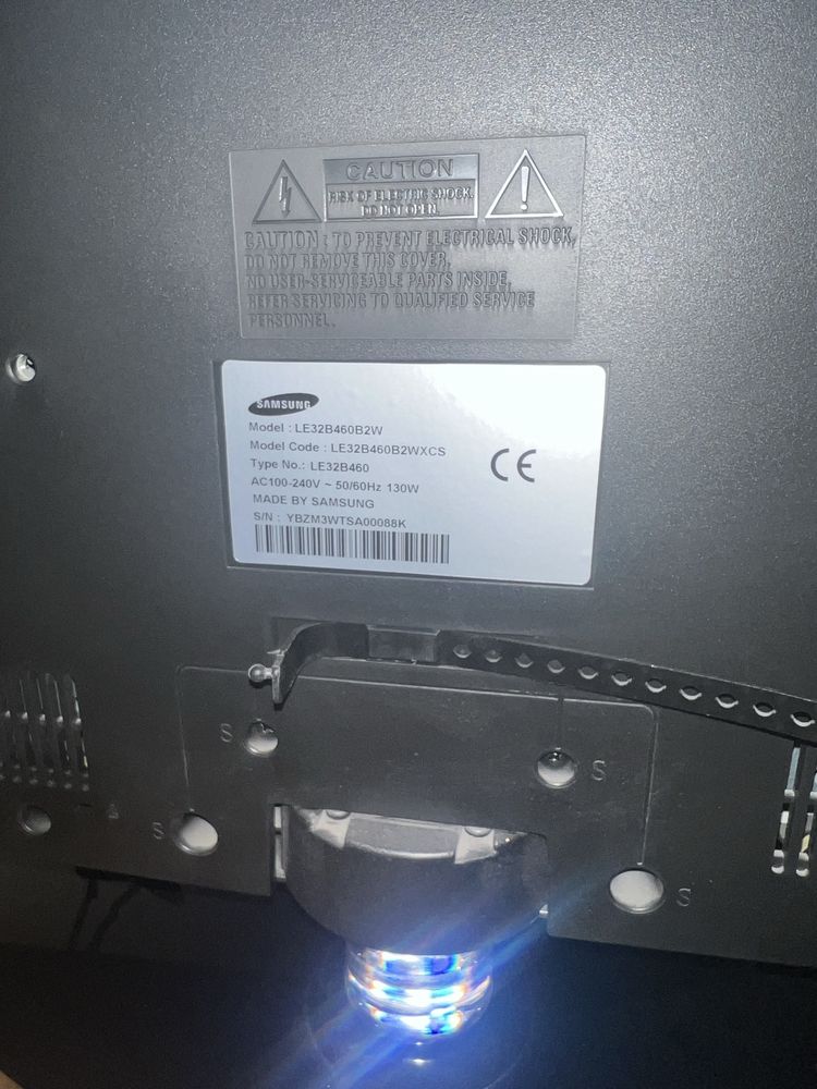 Торг. Телевизор LCD 32" Samsung LE32B460B2W