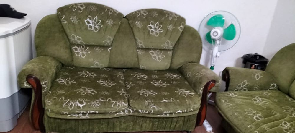 Продам мягкий уголок