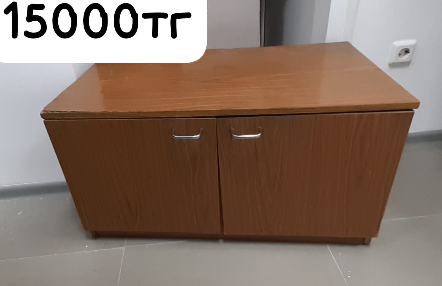 Продам тумбочки  ,универсальные,  отличного качества