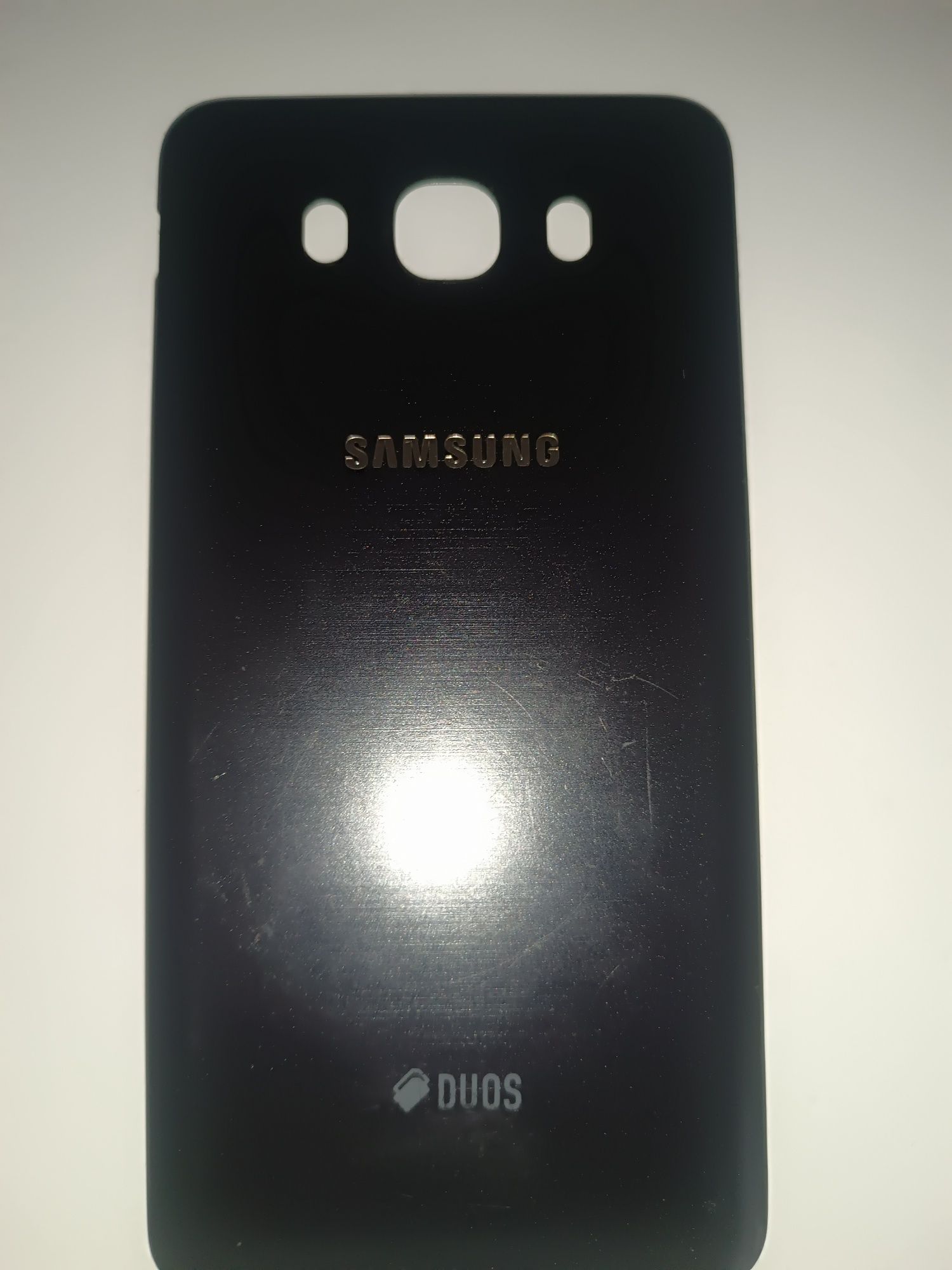 Телефон Samsung GalaxyJ7 duos 2016