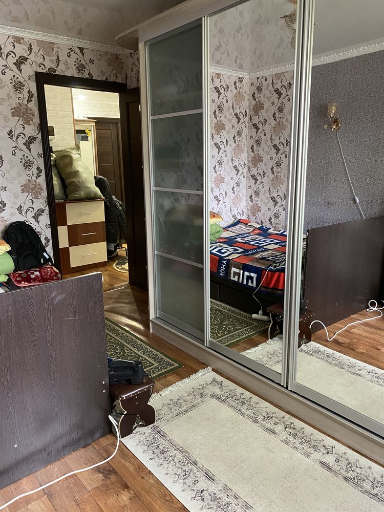 Продам 4 х комн квартиру