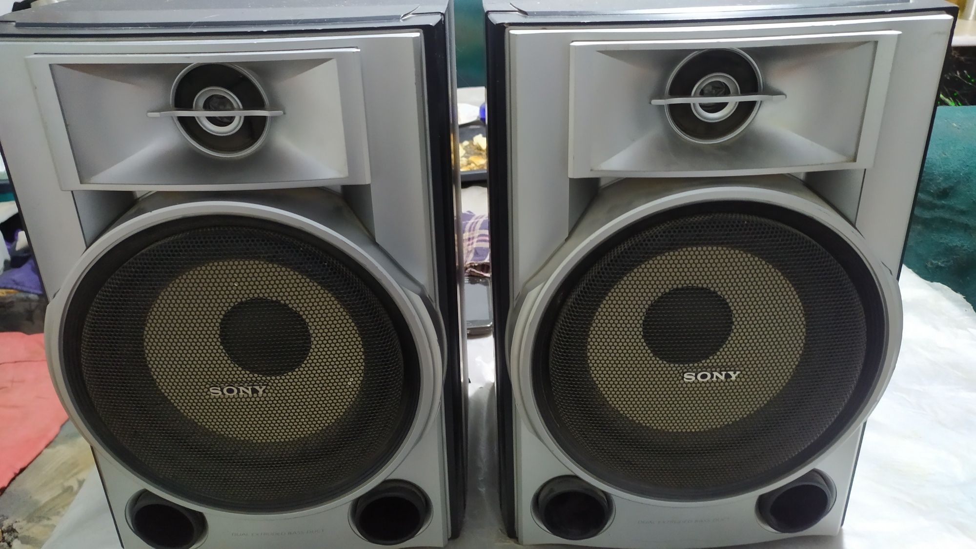 Продам колонки фирмы Sony.