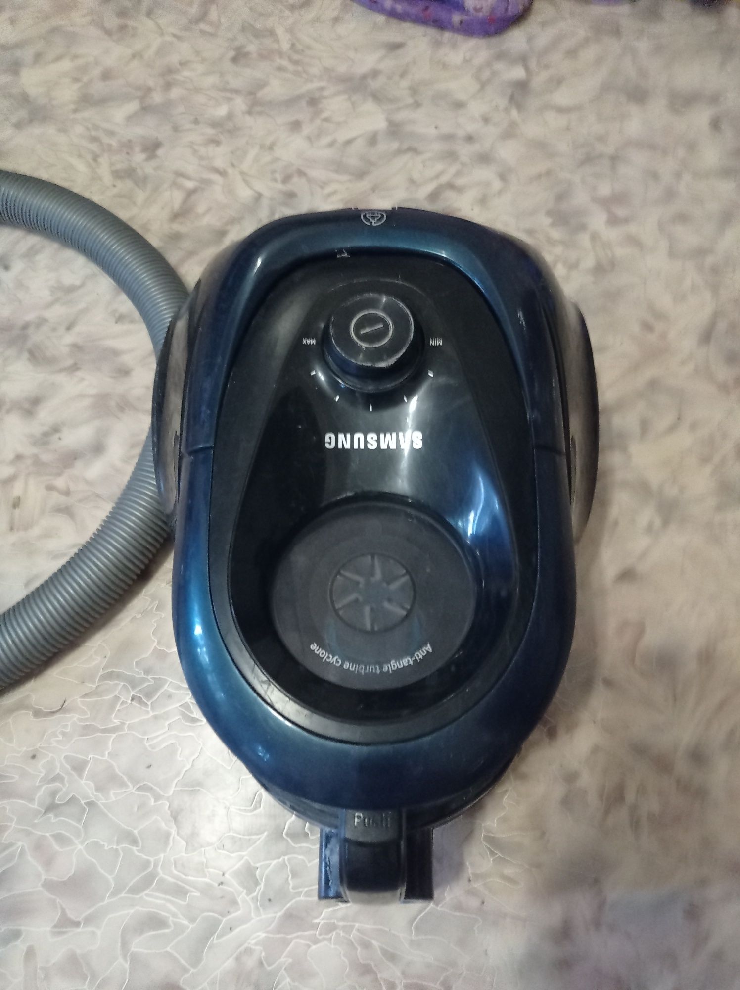 Продам пылесос Samsung