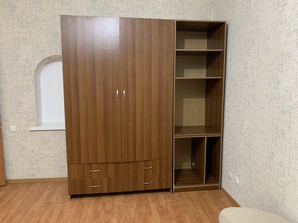 Отдам диван даром самовывоз срочно