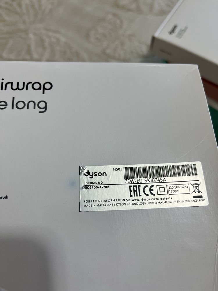 duson airwrap complete long. Новый дайсон,хорошего качества,оригинал